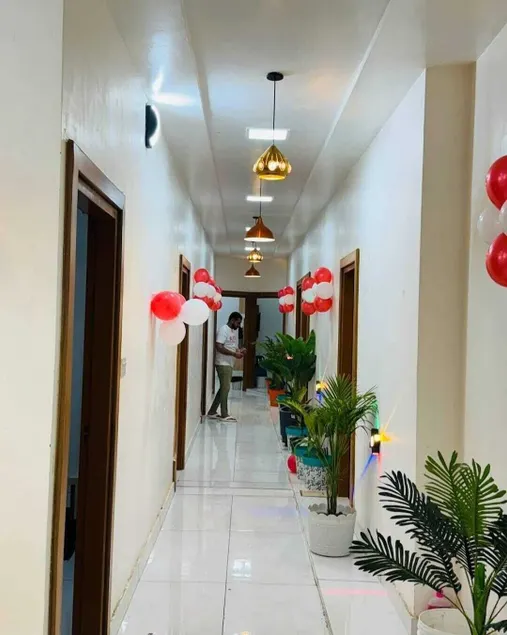 R3 HOTEL - Lobby