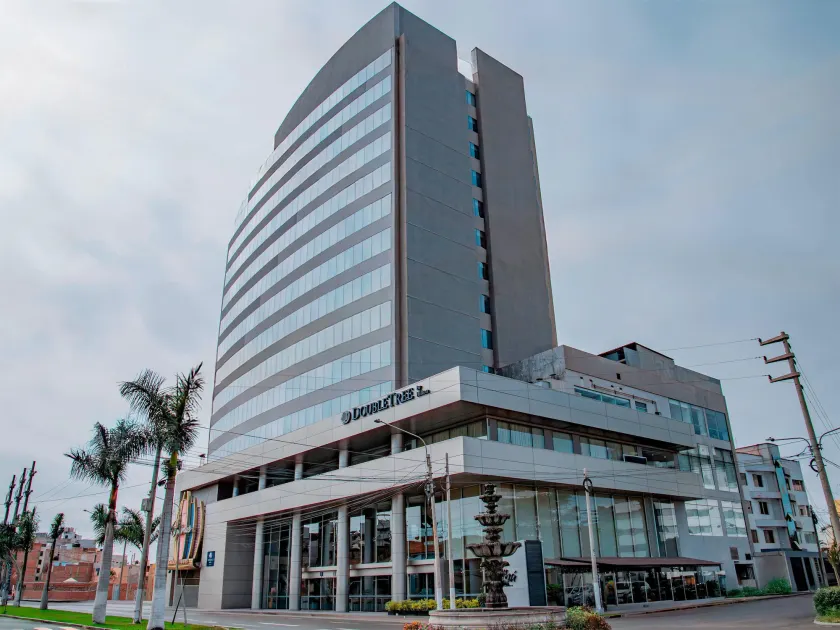 DoubleTree by Hilton Trujillo - Image 1