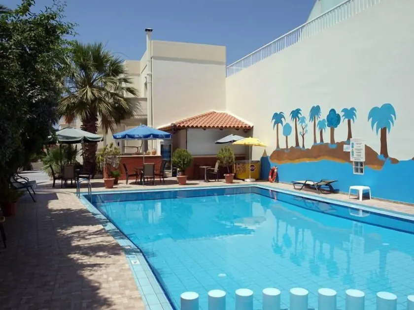Akatos Hotel - Image 1