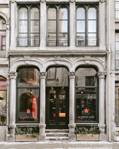 Le Petit Hotel Notre Dame - Image 1