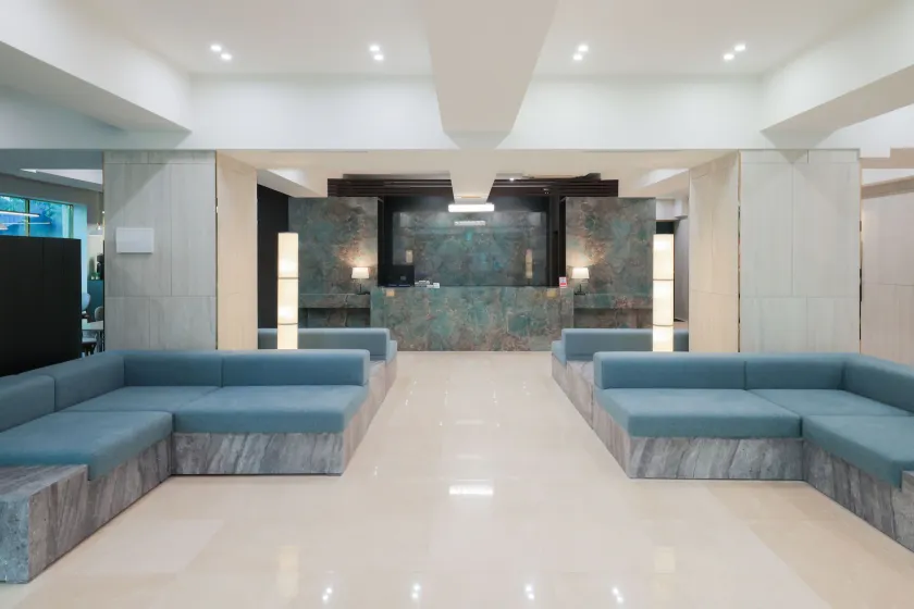 JC HOTEL - Quiosque de check-in/check-out
