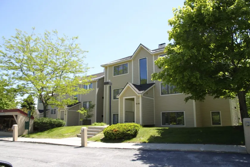 Vantage Point Villas at Stratton Mountain Resort - Image 1