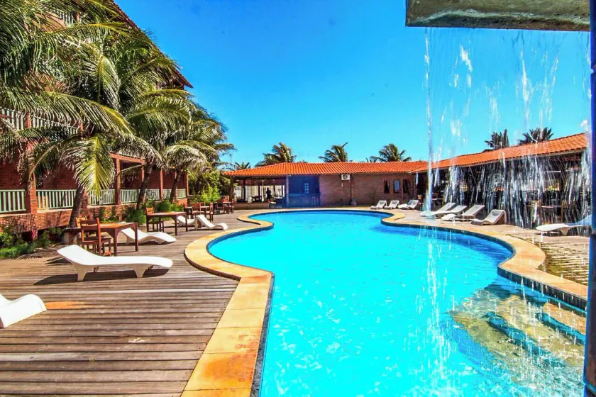 Porto Praia Hotel - Image 1