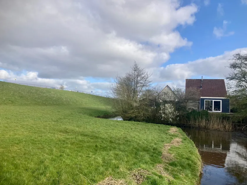 Spacious 6-person Holiday Home Dijkrose Close to the Lauwersmeer - Image 1