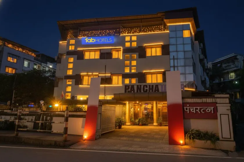Fabhotel Panchratna - Image 1