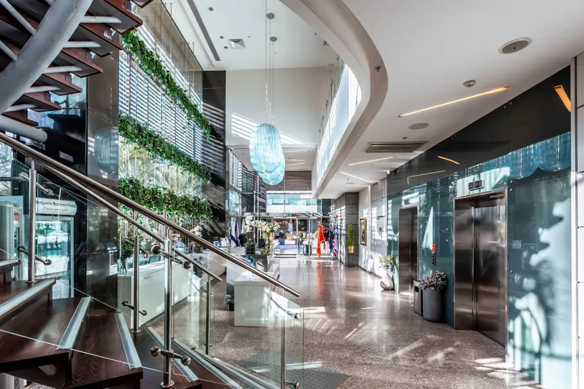 Benjamin Business Hotel - Image 1
