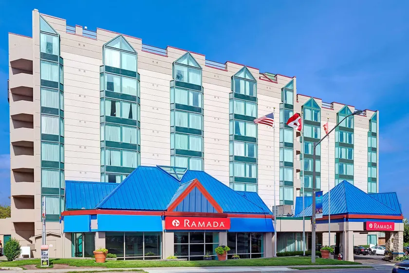 Ramada by Wyndham Niagara Falls/Fallsview - Image 1