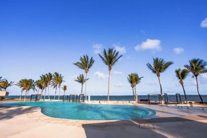 Luxury Beach Residences - Image 1