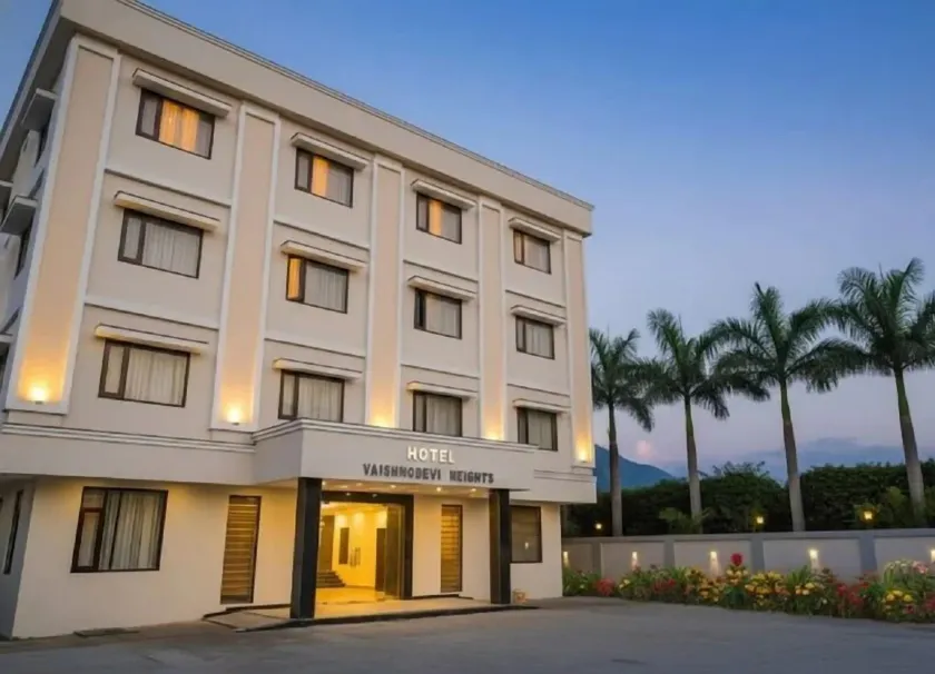 Hotel Vaishno Devi Heights - Image 1