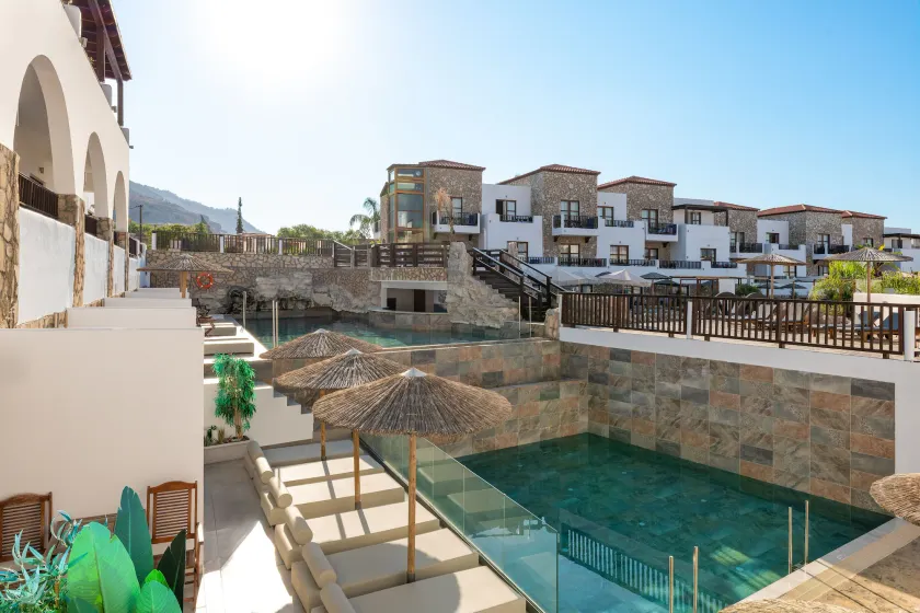 Costa Lindia Beach Resort - Image 1