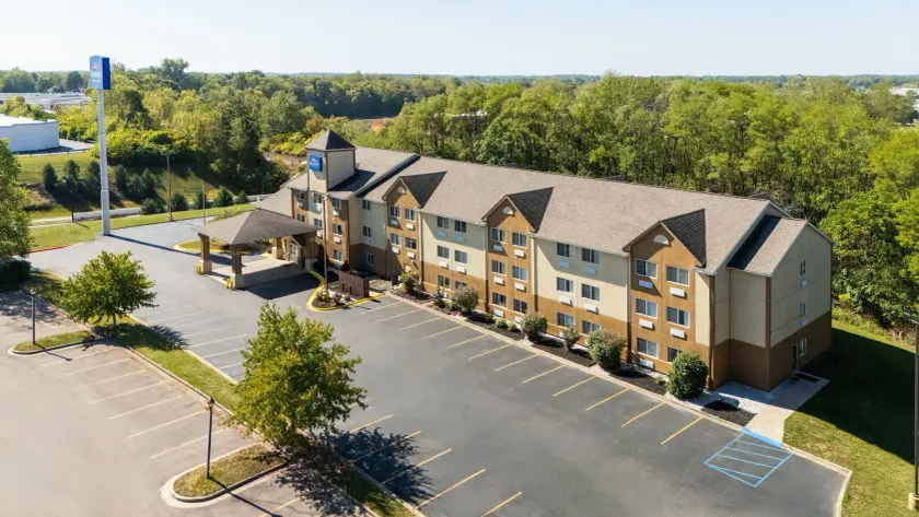 Baymont by Wyndham Piqua - Image 1