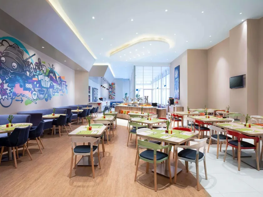 Ibis Styles Jakarta Mangga Dua Square - Image 1