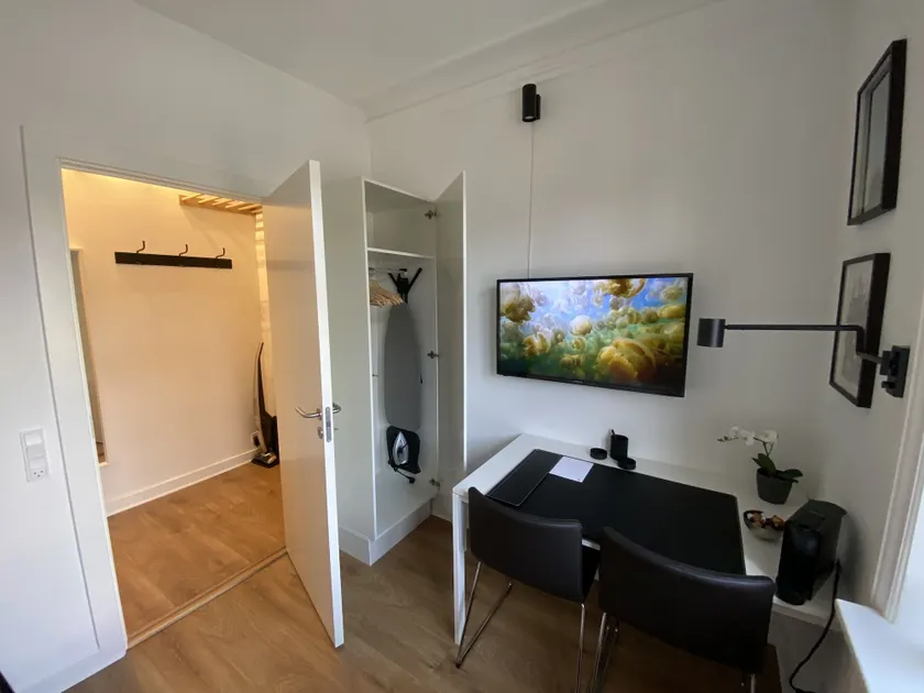 PSG 23 - Short Stay Apts by Living Suites - Image 1