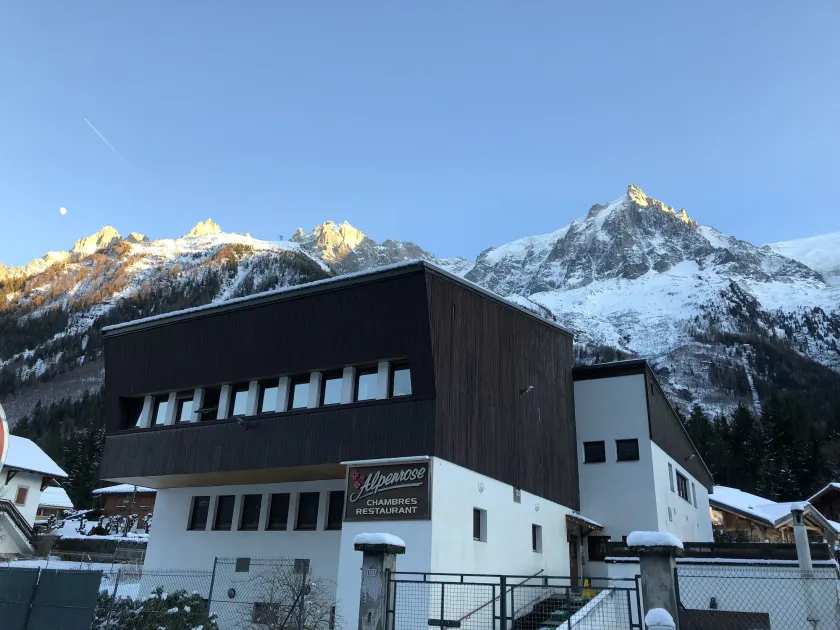 Alpenrose - Hostel - Image 1