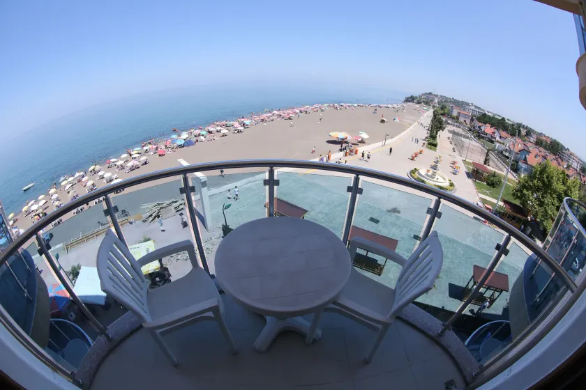 Turkuaz Beach Hotel - Image 1