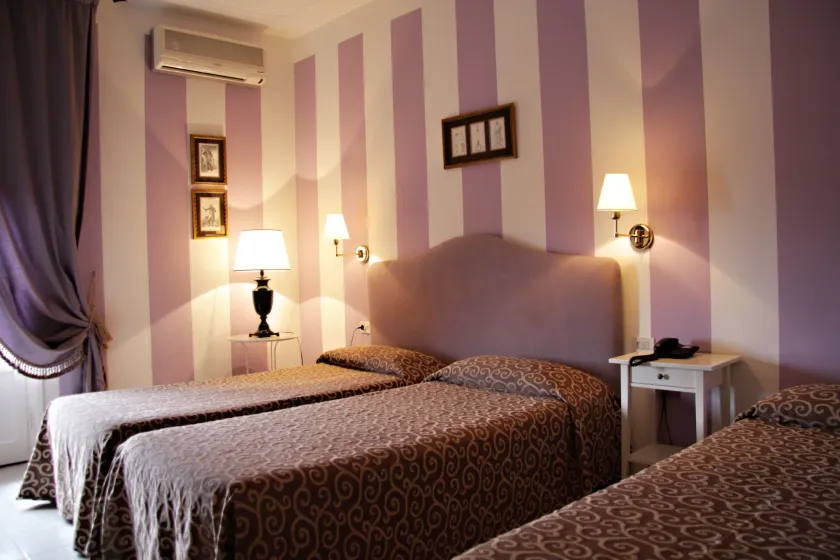 Hotel Alex - Chambre