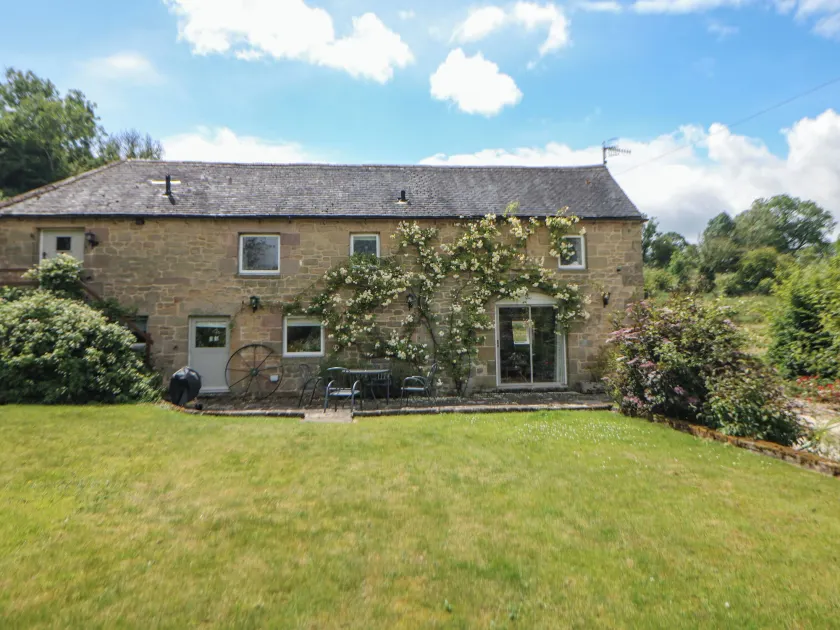 Dale View Farm - Image 1