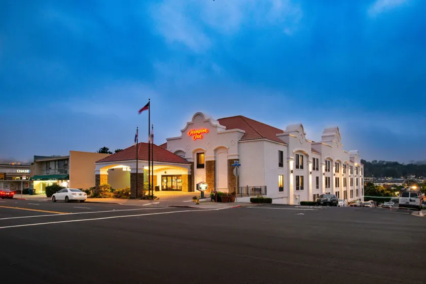 Hampton Inn San Francisco-Daly City - Image 1
