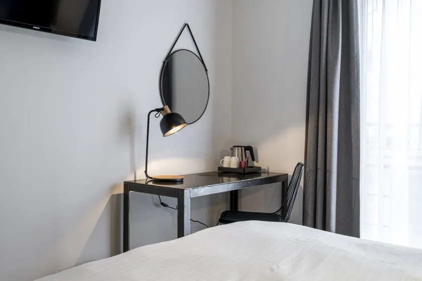 Beverly Hills Hotel - Room