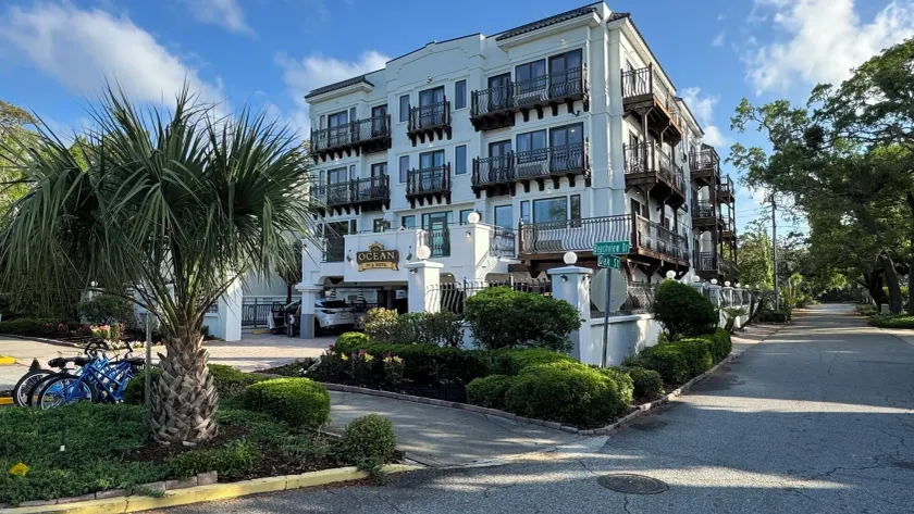 Ocean Inn & Suites - Image 1