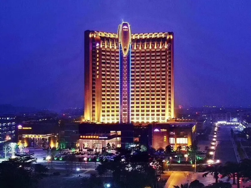 Wellton International Hotel Dongguan - Image 1
