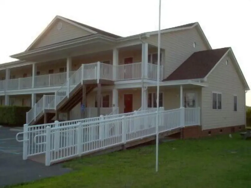Shore Stay Suites - Image 1