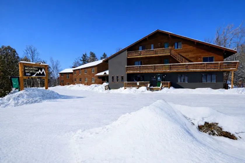 Mountain Sports Inn - Image 1