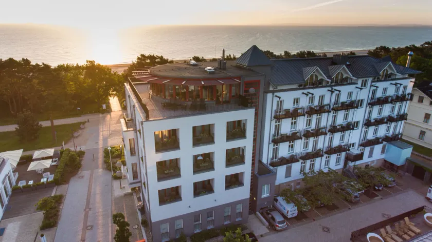 Strandhotel Heringsdorf mit Soleaußenpool 30 Grad - Image 1