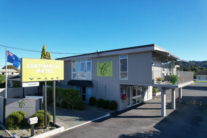 Continental Motel - Image 1