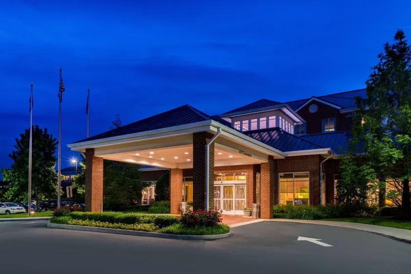 Hilton Garden Inn Charlottesville - Image 1