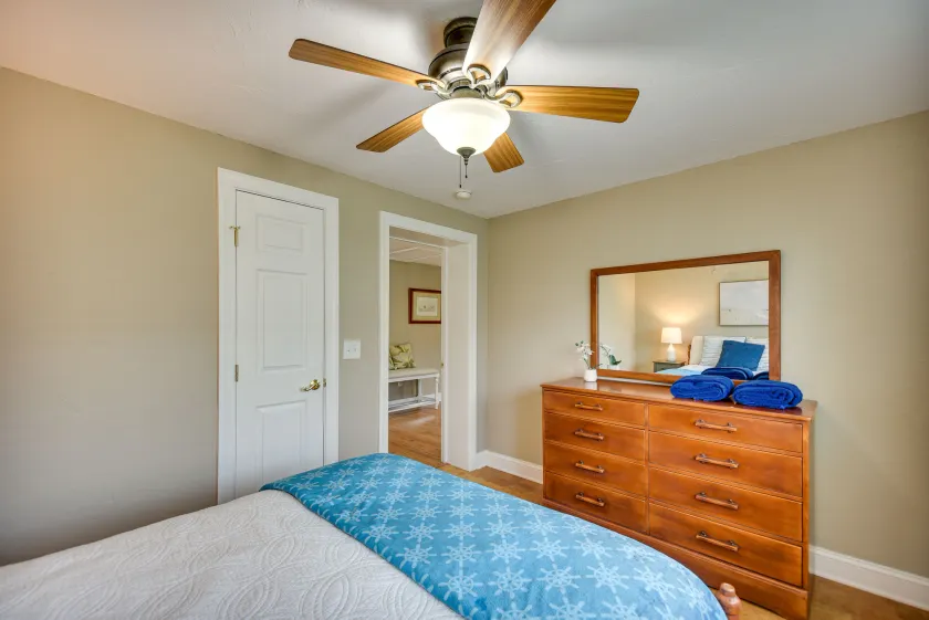 Gloucester Point Vacation Rental on York River! - Interior