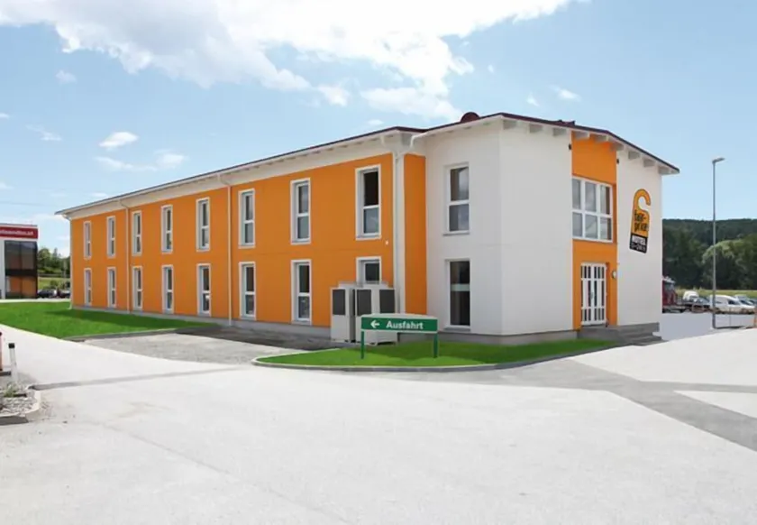 Fair-Price-Hotel - Image 1