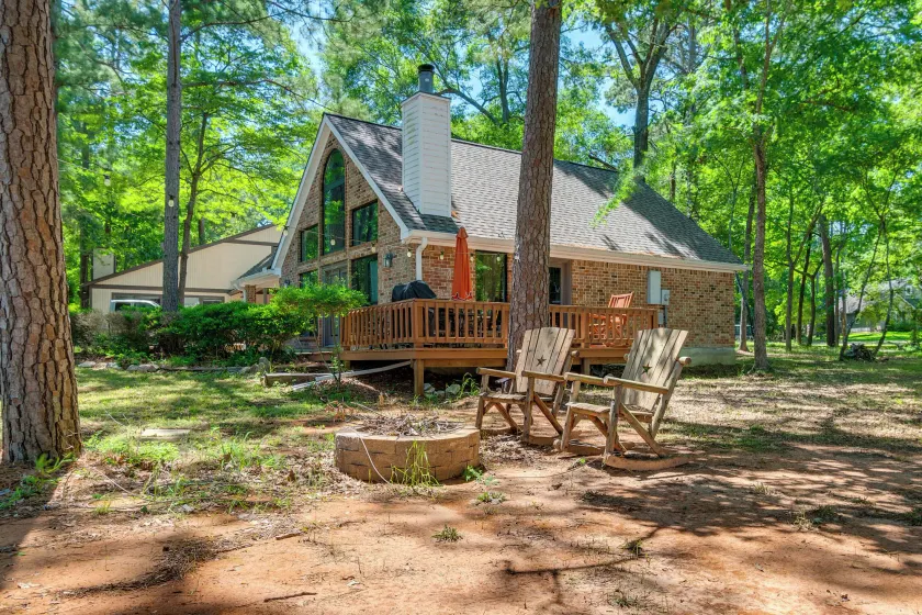 Cape Royale Home w/ Deck - Walk to Lake Livingston - Innvendig