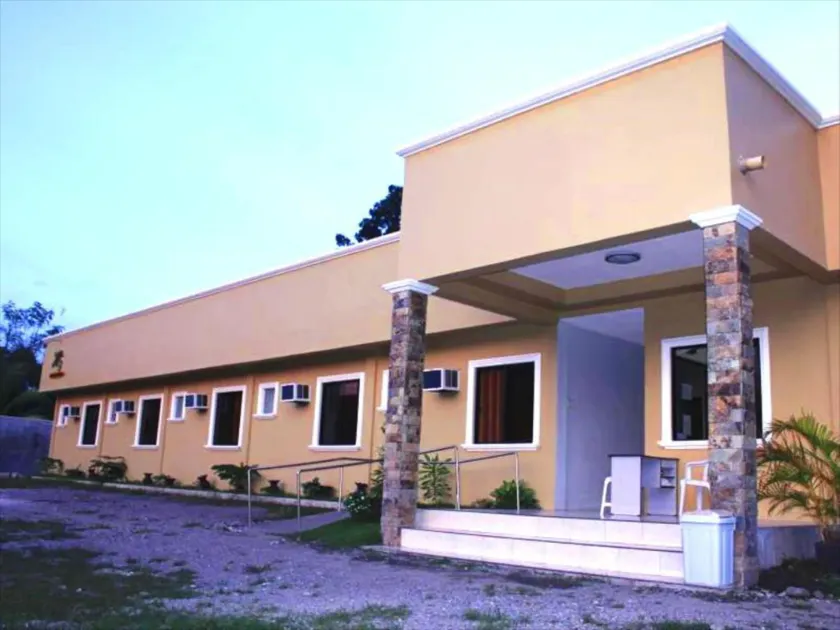 Heilee's Guest House - Image 1