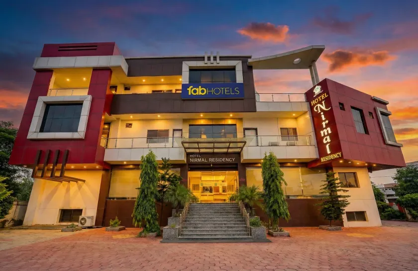 FabHotel Prime Nirmal Residency - Image 1