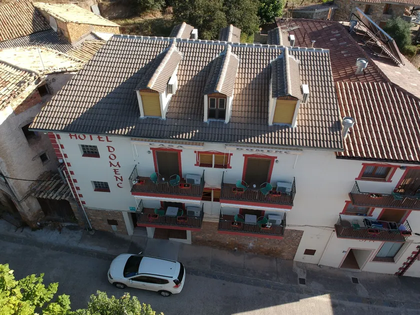 Hotel Apartamentos Domenc Aren - Image 1