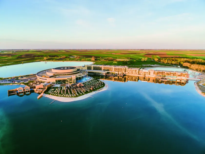 St. Martins Therme & Lodge - Image 1