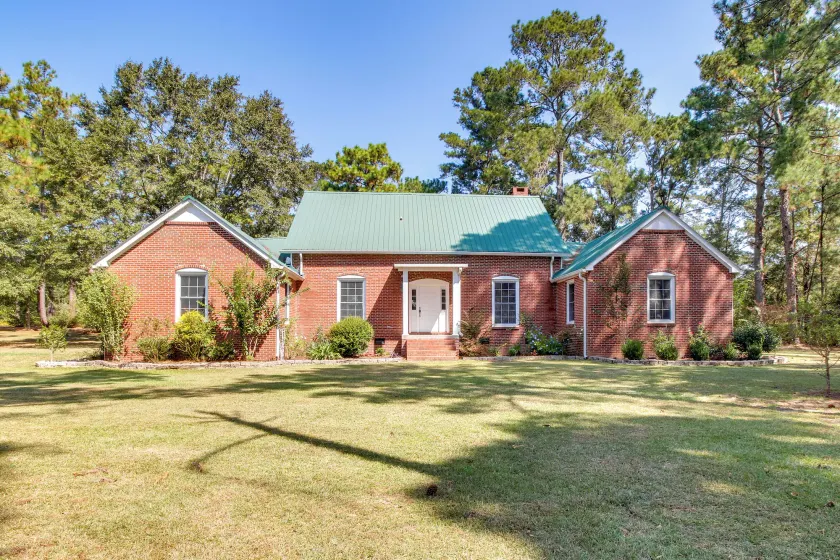 Screened Porch: Peaceful Country Escape in Ashford - Image 1