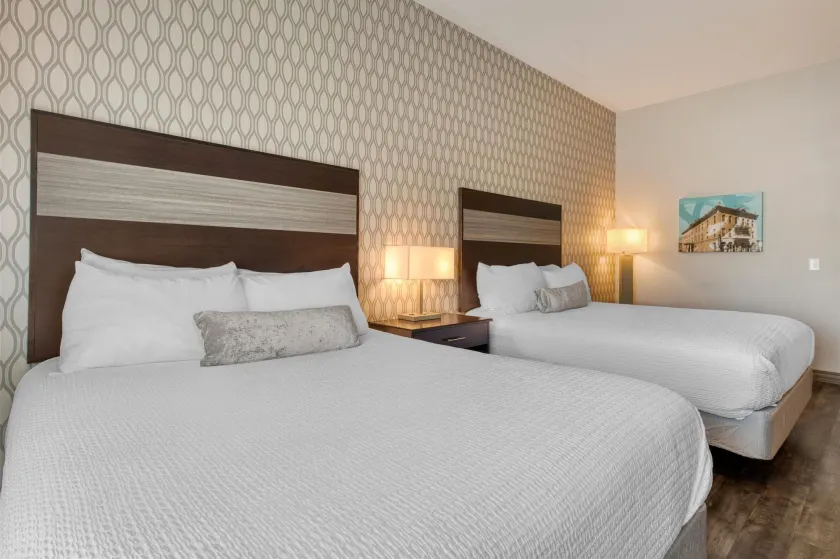 Best Western Plus Saint Peter - Image 1