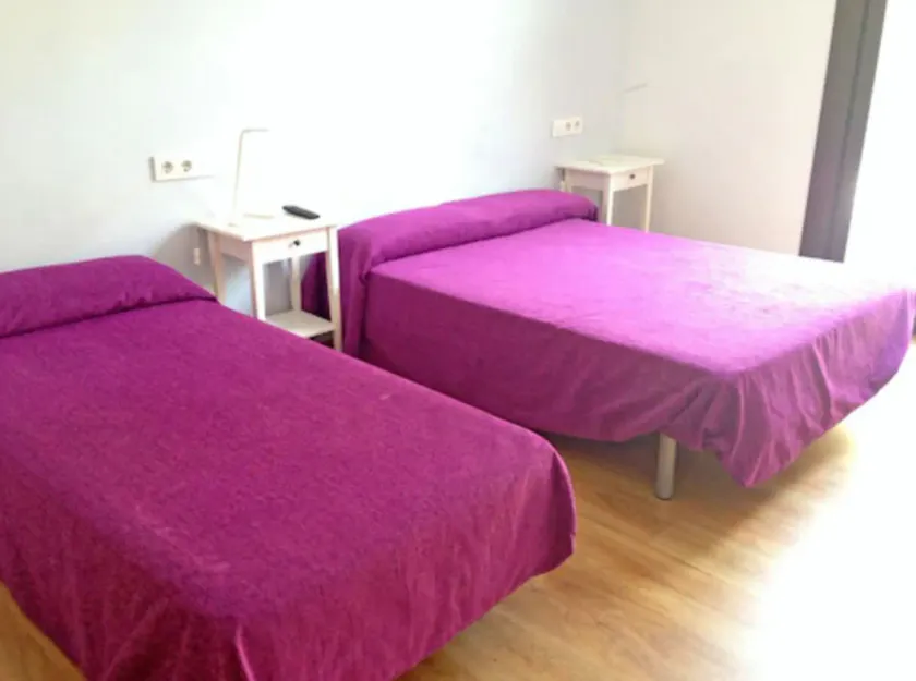Hostal Delfos - Image 1