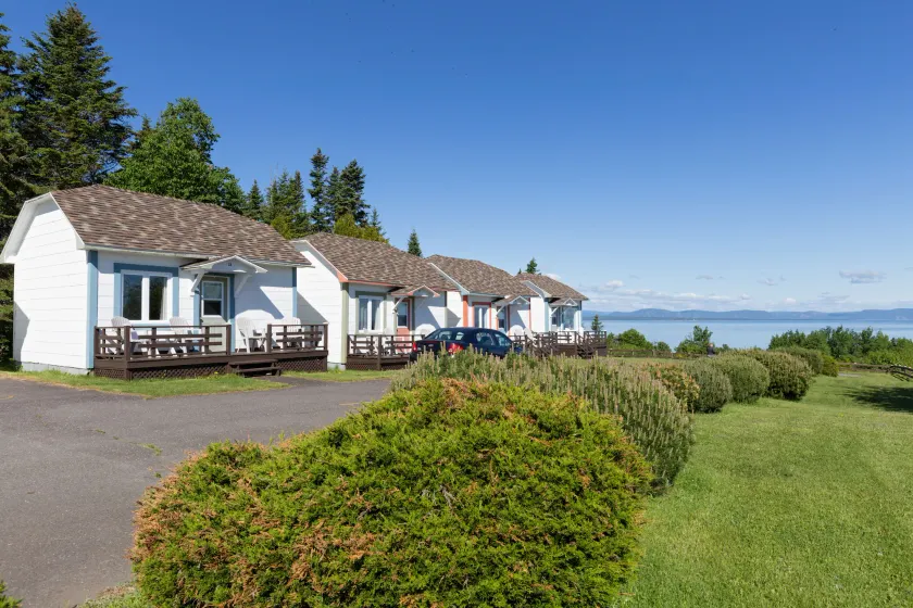Motel au Fleuve d'Argent - Image 1