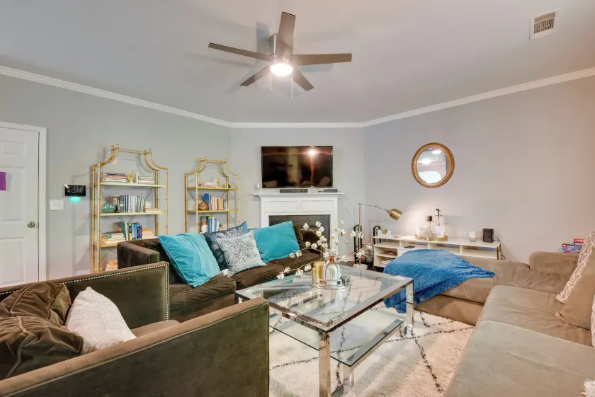 Snellville Abode < 9 Mi to Stone Mtn Park! - Interiör