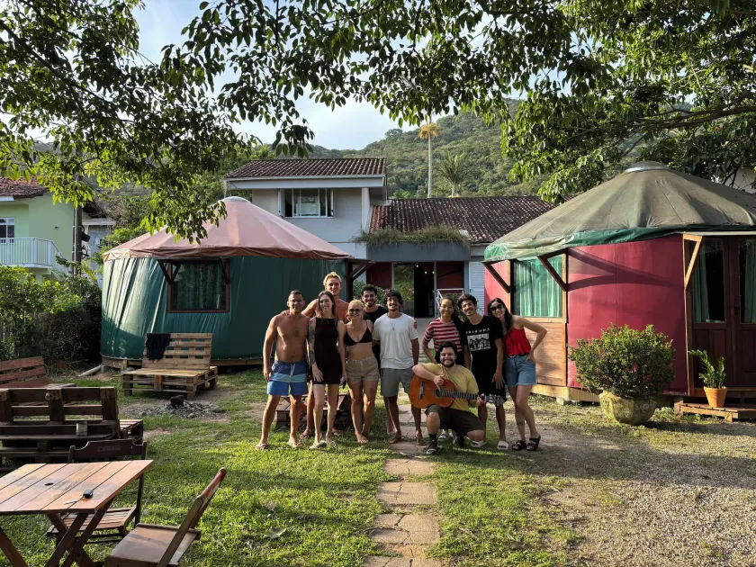 Nômades Vibe da Ilha - Adventure Hostels - Image 1