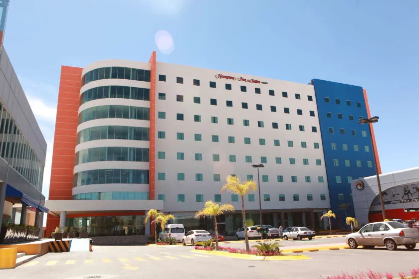 Hampton Inn & Suites by Hilton Aguascalientes Airport - Image 1