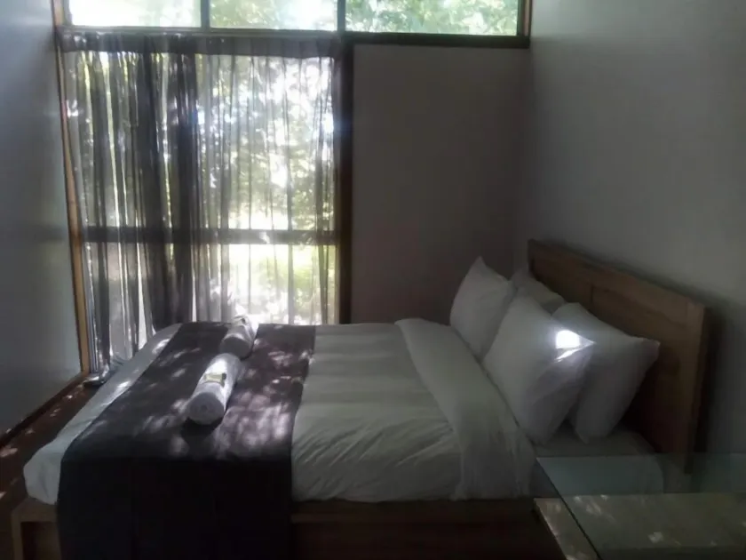 Guyra Summit Caravan Park - Image 1