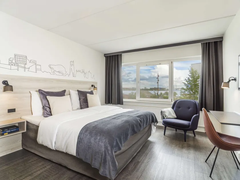 Radisson Blu Limfjord Hotel, Aalborg - Image 1
