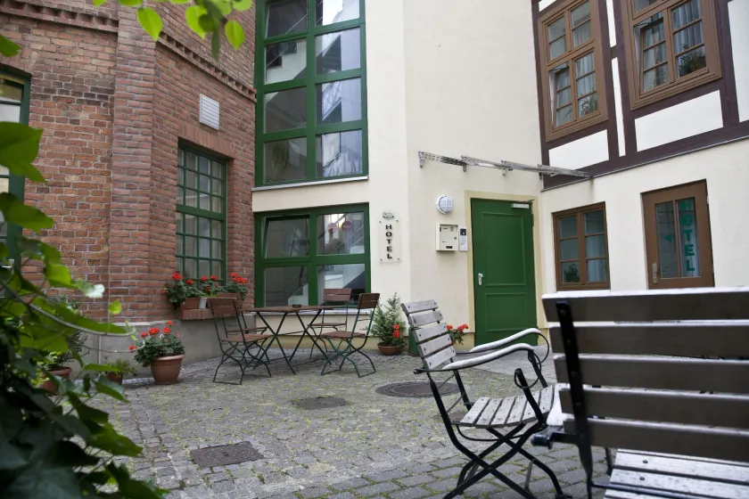 Hotel Am Schloß - Image 1