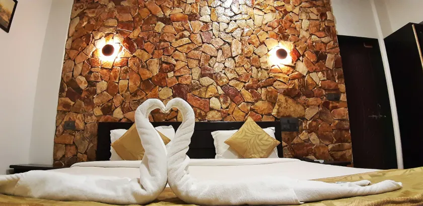 Gir Lions Paw Resort With Swimming Pool - Image 1