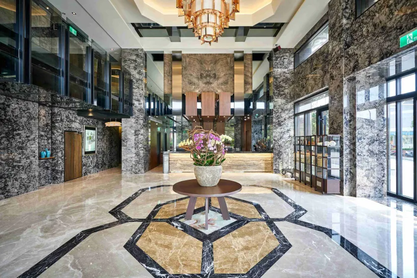So Fun Hotel - Image 1