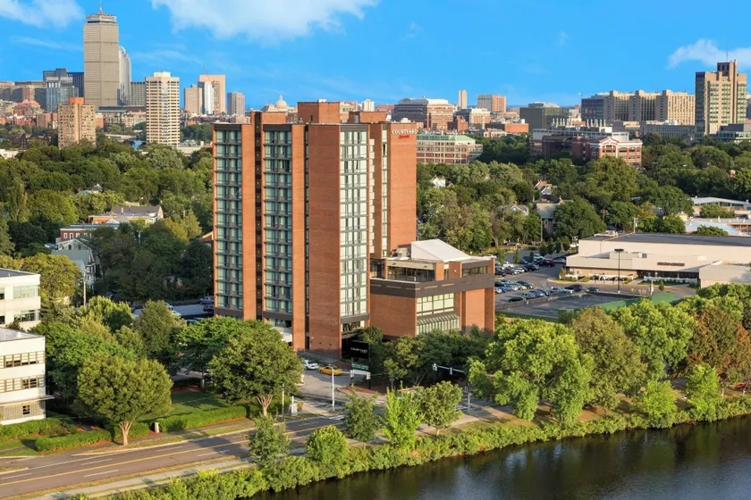 Courtyard by Marriott Boston Cambridge - Image 1